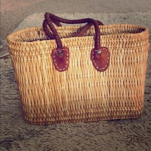 Straw rattan tote bag